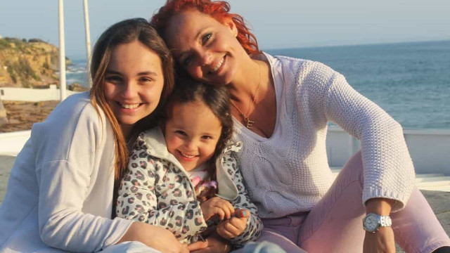 "Mãe solteira e atriz é um bocado complicado. Negociava mais os horários"