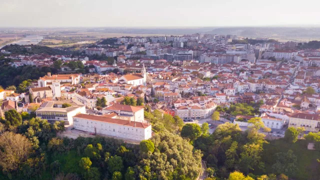 
                    Santarém recebe investimento de 450 milhões associado ao Mundial2030
                