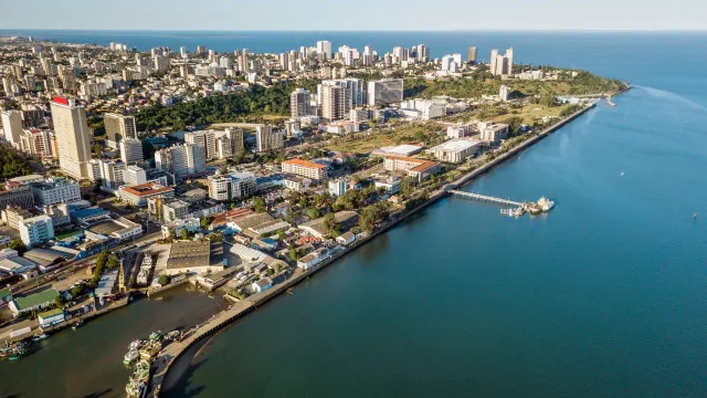 
                    Plano Diretor da Aviação Civil em Moçambique coloca LAM central
                