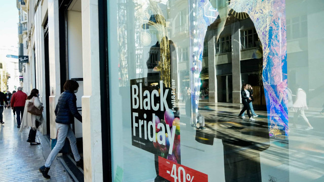Pesquisa Ipsos: 64% pretendem gastar mais de R$ 500 na Black Friday 2025