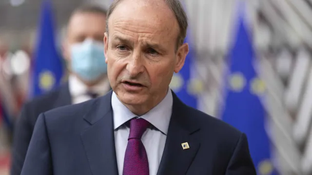 
                    Irlanda avisa que países da UE terão de fazer cedências no orçamento
                