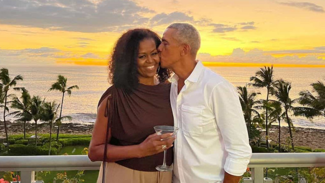 Michelle e Barack Obama em troca de declarações de amor públicas
