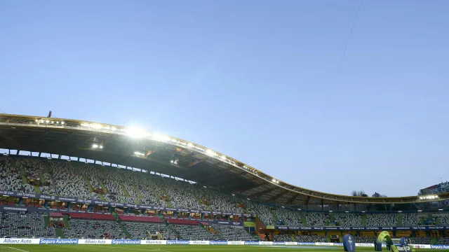 UniÃ£o de Leiria e FC Porto B empatam em jogo de preparaÃ§Ã£o