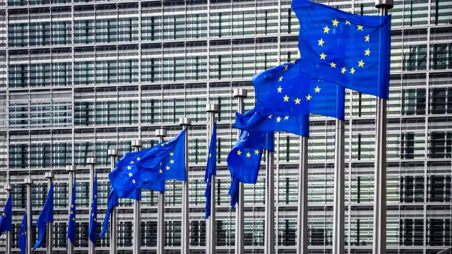 Bruxelas diz que acordo comercial UE-EUA travou escalada tarifÃ¡ria