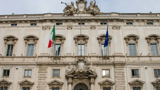 
                    Perpétua mantida em recurso para assassino de quatro mulheres em Roma
                