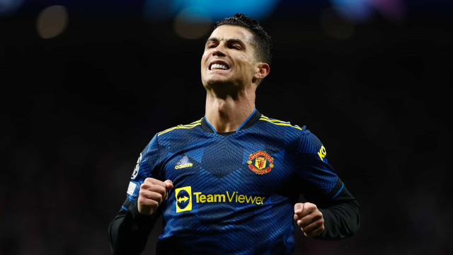 Aeroporto de Liverpool 'oferece' fuga a Ronaldo: "Ansioso por sair?"