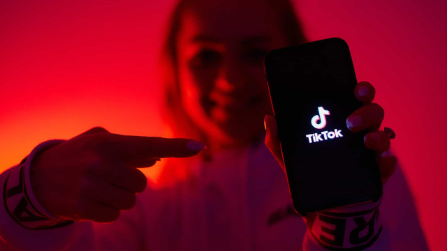 TikTok é a rede social preferida dos jovens para consumir notícias