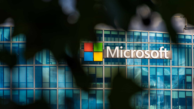 Microsoft apela à redistribuição de benefícios da IA para evitar 'bolha'
