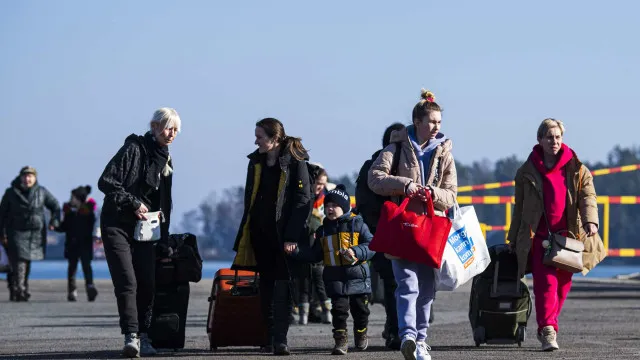 UE prolonga proteção temporária para refugiados ucranianos até 2028