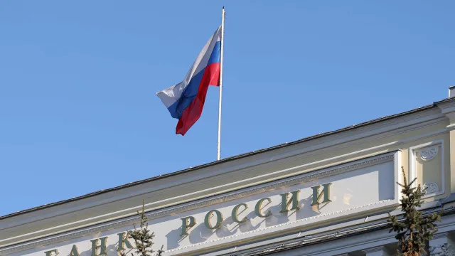 
                    Rússia reforça presença militar na fronteira nórdica e báltica
                