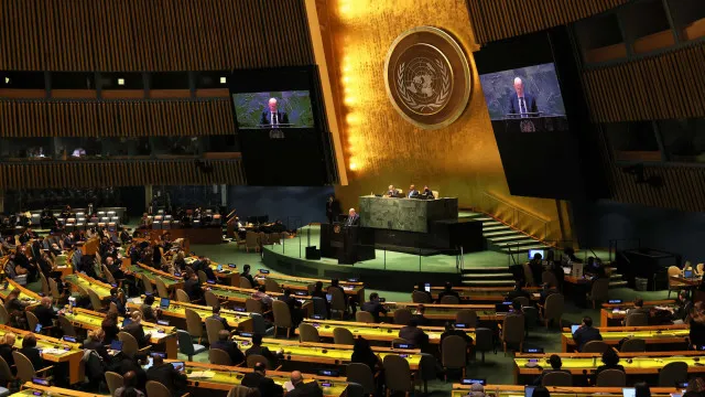 Rússia vetou resolução EUA para renovar missão ONU Saara Ocidental