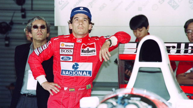 Ayrton Senna deixou-nos há 30 anos. E estes momentos ninguém os esquece