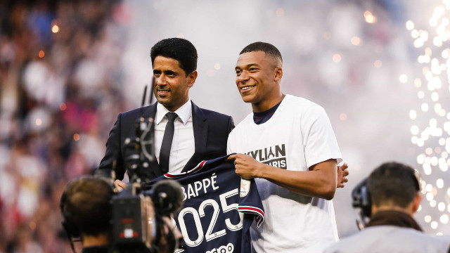 Presidente do PSG 'pica' Mbappé: