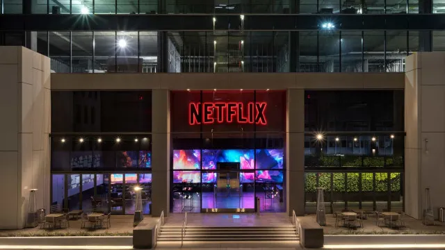 Lucro trimestral da Netflix cresce 83% para 5,3 mil milhões de dólares