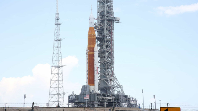 Nasa desiste de tentar levar humanos à superfície da Lua na missão Artemis 3