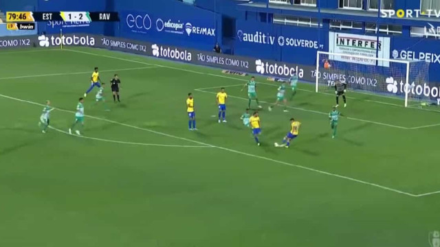 Tiago Gouveia salvou o Estoril da derrota com este golaço