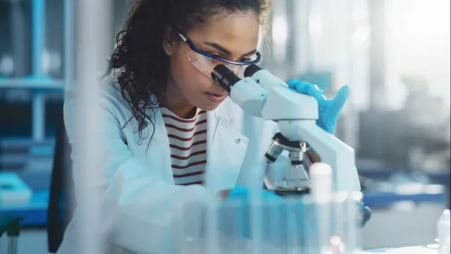 
                    Eis a plataforma que ensina mais de síndromes raras de risco oncológico
                