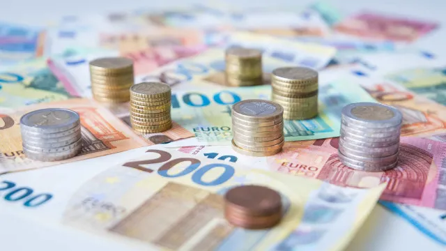 
                    Verbas da Educação aumentam 1,5% para 7,78 mil milhões
                