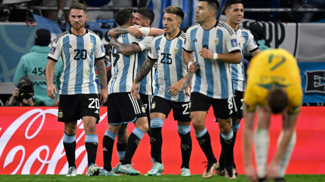 Argentina passa por susto, mas defronta Países Baixos nos 'quartos'