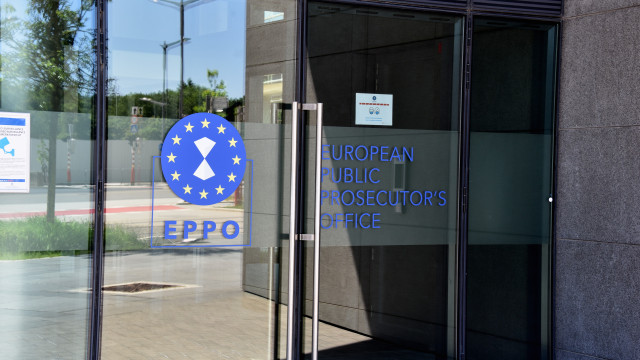 Três detidos em buscas a instalações da UE e Universidade da Europa