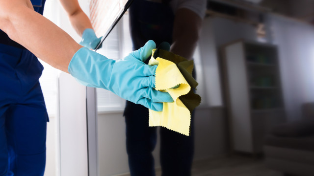 Precisa de limpar a TV? Estes são os 5 sinais a que deve estar atento