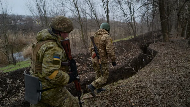 
                    Rússia devolve corpos de 252 soldados ucranianos mortos em combate
                