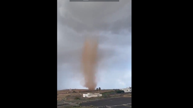 Vídeo impressionante mostra tornado a formar-se em Lanzarote