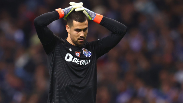 Jorge Mendes tenta resolver 'problema' do FC Porto e colocar Diogo Costa