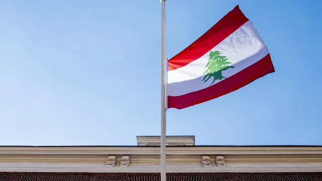 
                    Líbano acusa Israel de pulverizar herbicida potente no seu solo
                