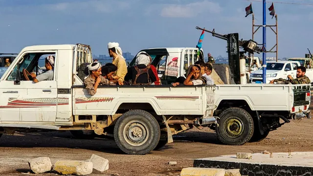 
                    Rebeldes do Iémen reivindicam ataques contra a Arábia Saudita
                