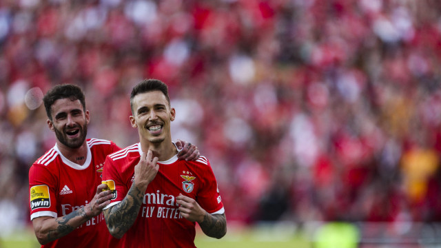 Grimaldo despede-se do Benfica e de... Rafa: "Foram sete anos..."