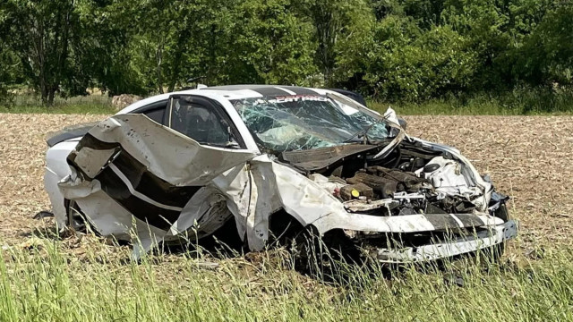 Roubou um Dodge Charger de leilão e acabou a ter um acidente a 260 km/h