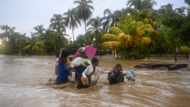 Pelo menos 15 mortos e oito desaparecidos no Haiti devido a chuvadas