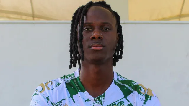 
                    Defesa Gilberto Batista renova com Moreirense até 2029
                