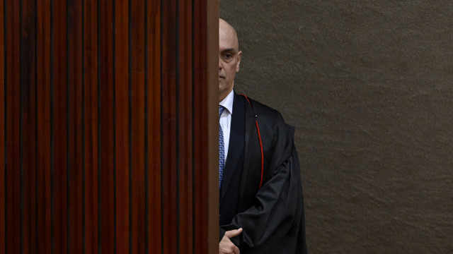 Entre mensagens antes de prisão e encontros com Vorcaro, veja o que pesa contra Moraes
