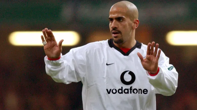 
                    Inesperado: Juan Sebastián Verón pode regressar aos relvados aos 51 anos
                