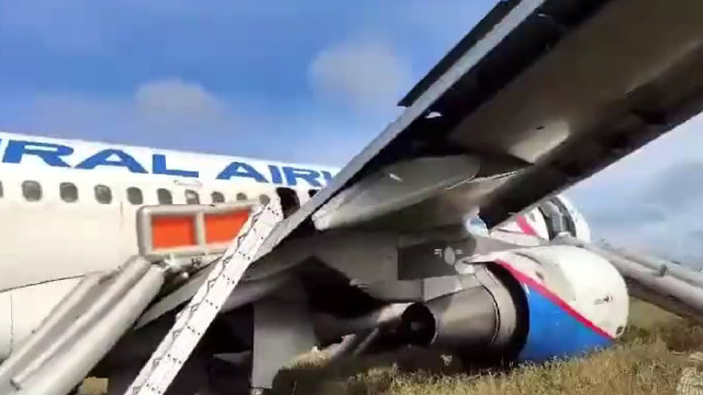 Airbus russo aterra de emergência em prado siberiano. Não há feridos