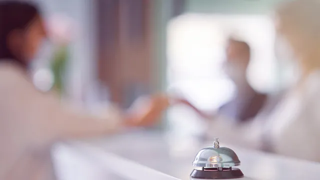 Rececionista de hotel detido por violar e perseguir colega estagiÃ¡rio