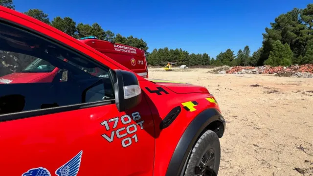 Fogo em Vila Pouca de Aguiar ativo. 179 operacionais combatem chamas