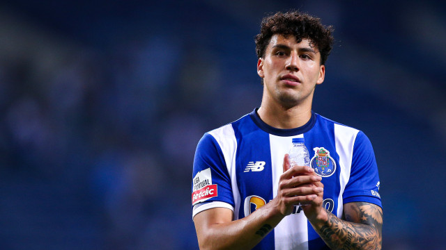 Oficial: Sánchez já tem clube após ser afastado por Conceição no FC Porto