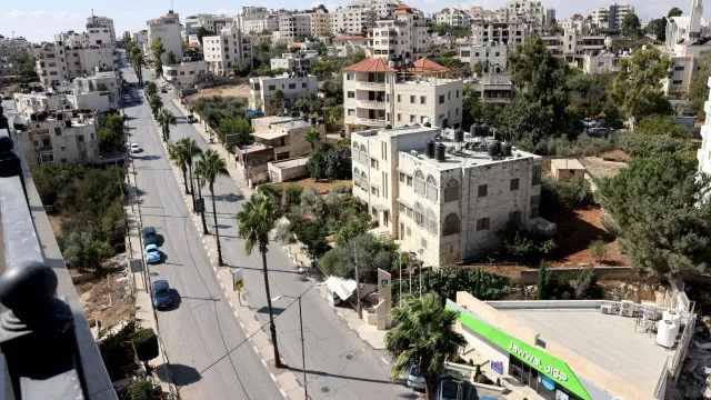 Centenas de palestinanos assinalam 'Nakba' em Ramallah
