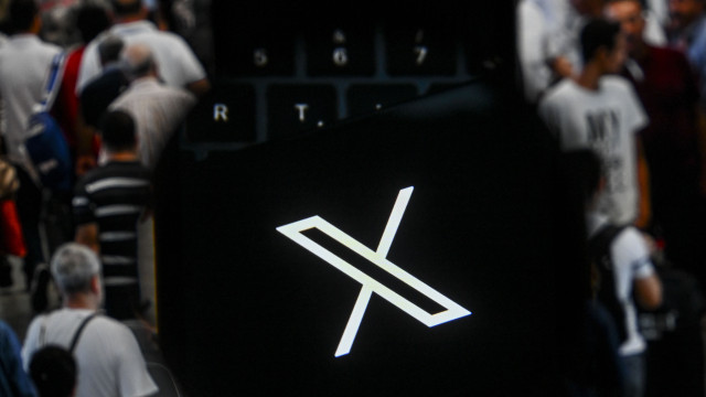 Rede social X anuncia medidas para impedir que Grok dispa