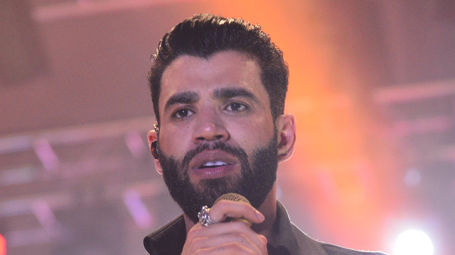 Gusttavo Lima terá de indenizar fã expulsa de show após 'fazer o L'