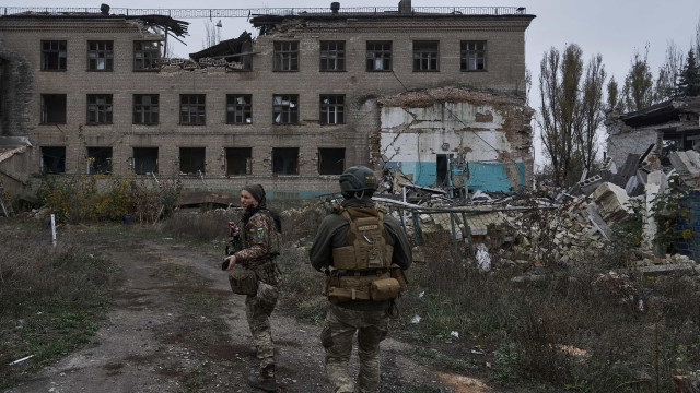 Centenas de soldados ucranianos capturados ou desaparecidos em retirada 