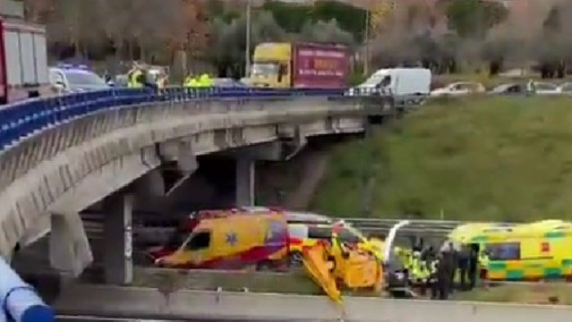Helicóptero despenha-se em autoestrada de Madrid. Há três feridos