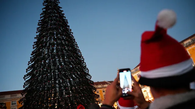 EstÃ¡ escolhida a empresa que vai colocar iluminaÃ§Ãµes de Natal de Lisboa