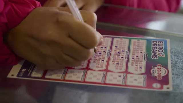 
                    EuroDreams: Jackpot sai na Suíça, mas há um sonhador com o 2.º prémio cá
                
