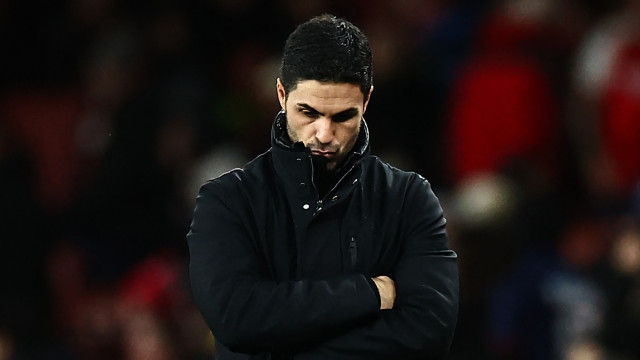 Arteta "pinta o cabelo todos os dias"? Ex-Manchester United diz que sim