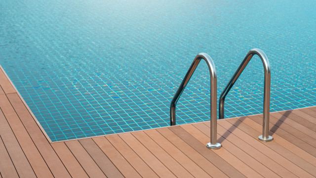 SP: Polícia investiga morte e internações após uso de piscina em academia