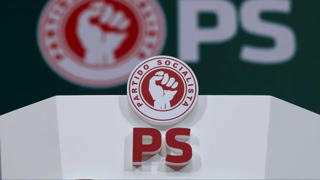 PS preocupado com relatório sobre DCIAP e a favor de audição pedida